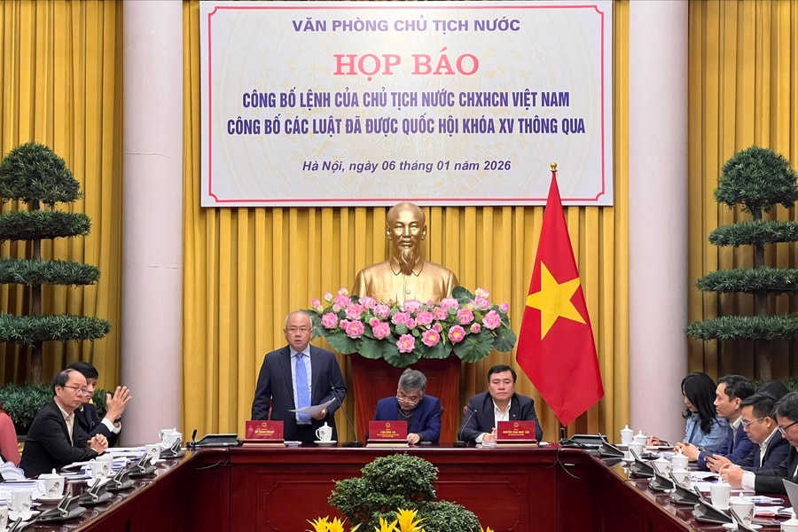 Tăng cường minh bạch, bảo đảm kiểm soát an toàn nợ công