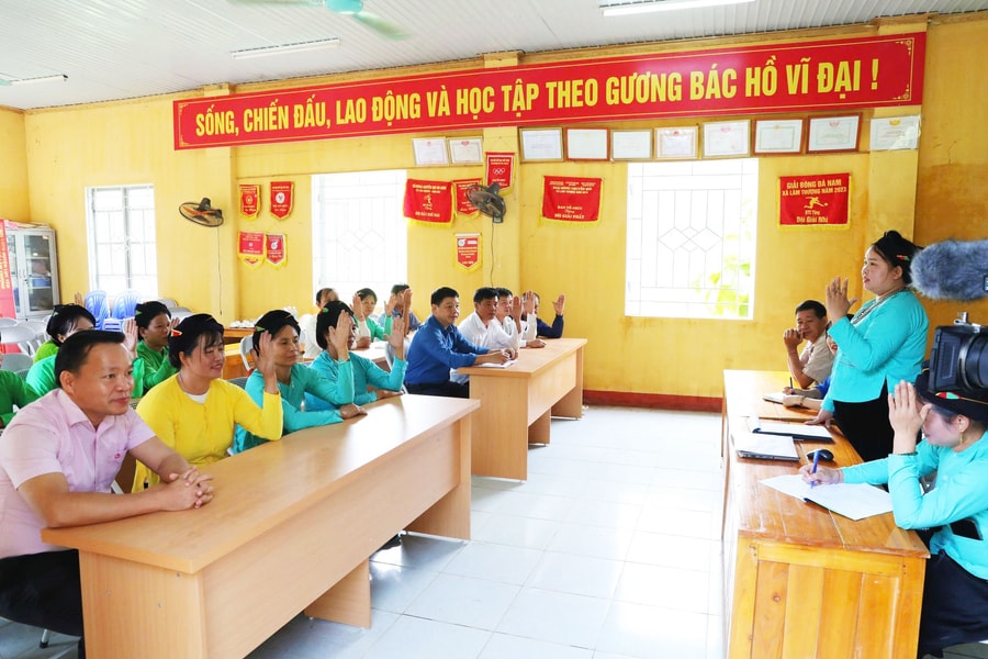 Phụ nữ Lục Yên giúp nhau làm giàu nhờ tín dụng chính sách