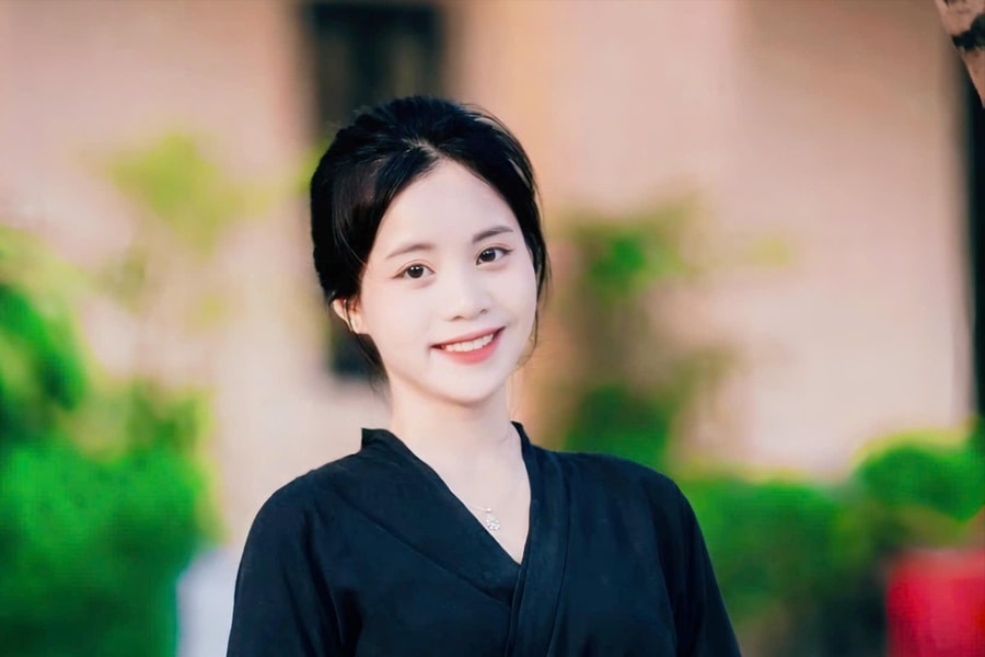 Đại biểu Quốc hội trẻ nhất Lo Thị Bảo Vy: Mang tiếng nói cử tri vùng cao đến nghị trường