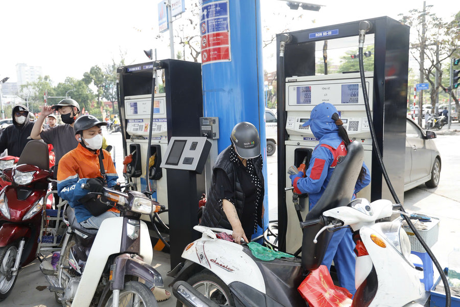 Lọc dầu Dung Quất tăng 10,5% sản lượng, đủ nguyên liệu sản xuất đến đầu tháng 5