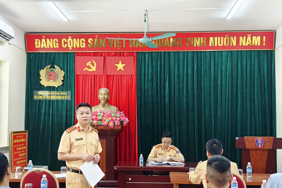 CSGT Hà Nội tăng cường đối thoại với doanh nghiệp, phòng ngừa "nguy cơ" ngay từ cơ sở
