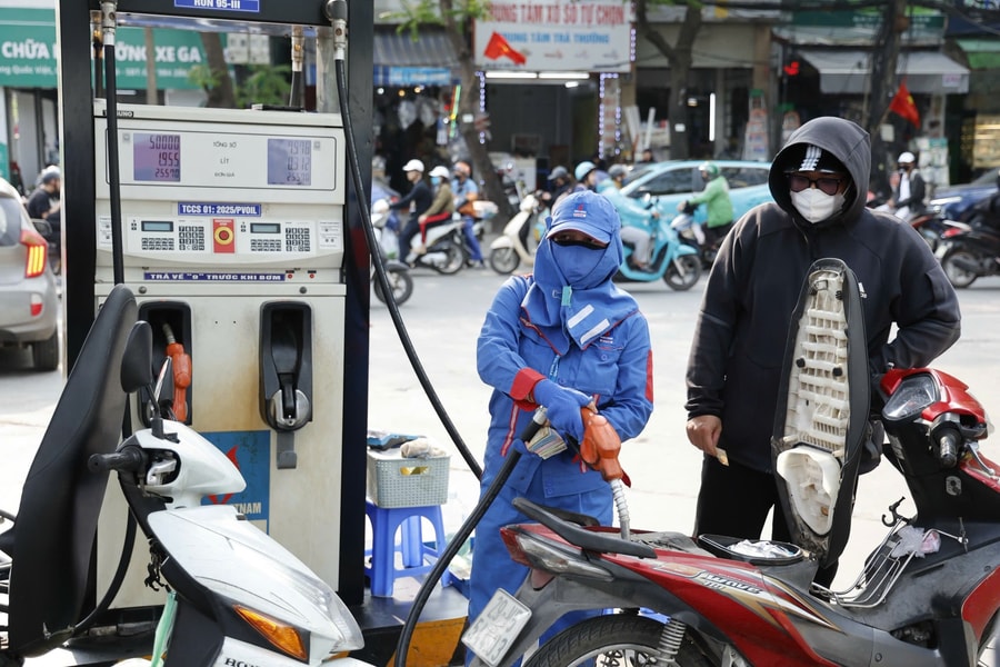 Bài 1: Chủ động xây dựng “lá chắn” năng lượng vững chắc