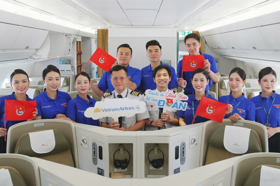 Vietnam Airlines thắp sáng tinh thần nhiệt huyết trên “Chuyến bay Thanh niên” 2026