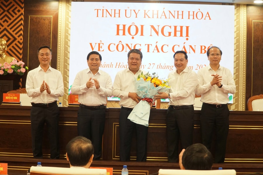 Đồng chí Trần Phong được bầu làm Bí thư Tỉnh ủy Khánh Hòa nhiệm kỳ 2025 - 2030