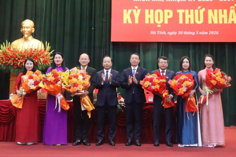 Ông Nguyễn Hồng Lĩnh tái đắc cử Chủ tịch HĐND tỉnh Hà Tĩnh Khóa XIX