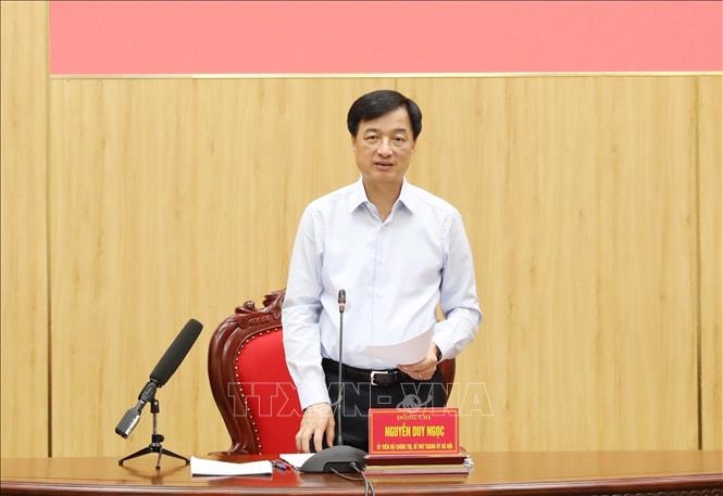 Thông qua dự thảo Báo cáo kết quả kiểm tra, giám sát đợt 1 đối với Ban Thường vụ Tỉnh ủy Ninh Bình