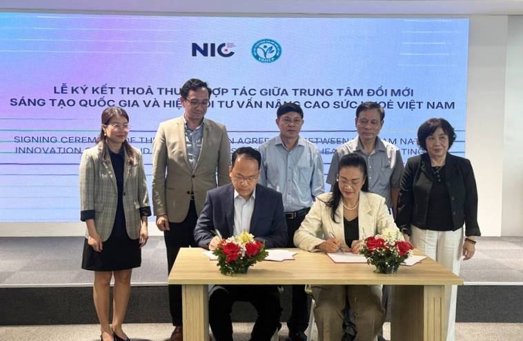 Thúc đẩy khoa học công nghệ, đổi mới trong chăm sóc sức khỏe cộng đồng