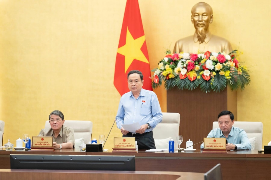 Bế mạc Phiên họp thứ 56 của Ủy ban Thường vụ Quốc hội