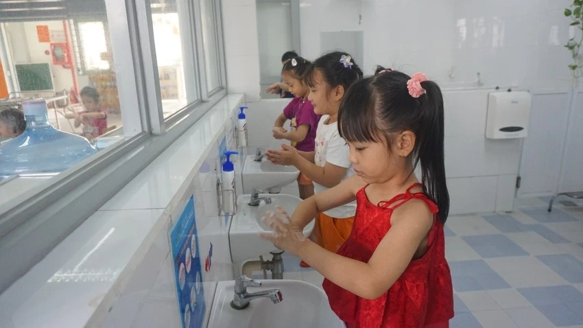 TP. Hồ Chí Minh: Tăng cường phòng, chống bệnh tay chân miệng trong trường học