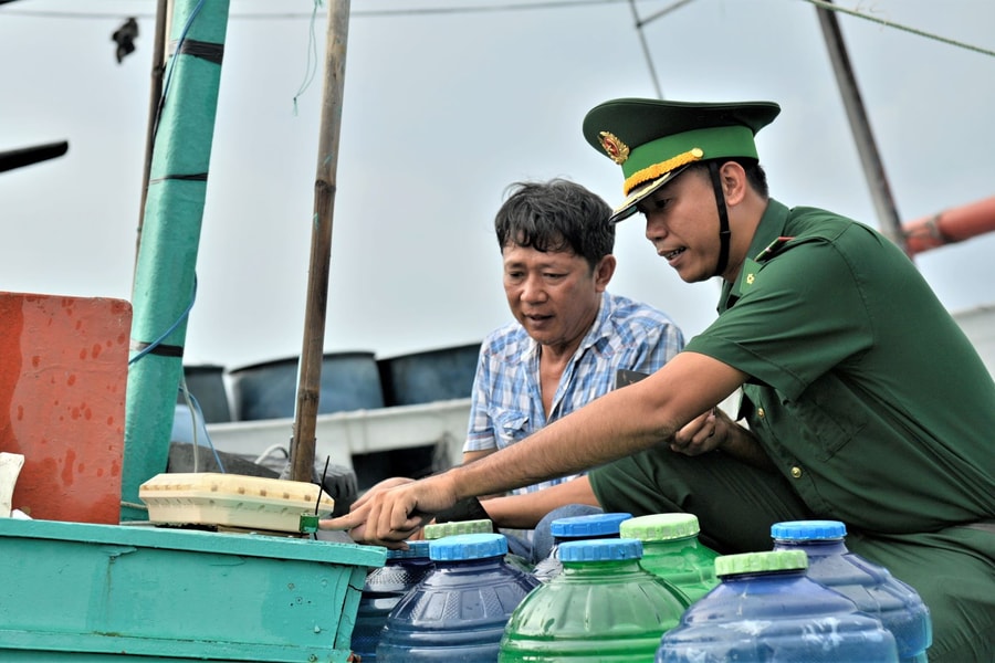 An Giang: Quản lý chặt tàu cá, chống khai thác IUU
