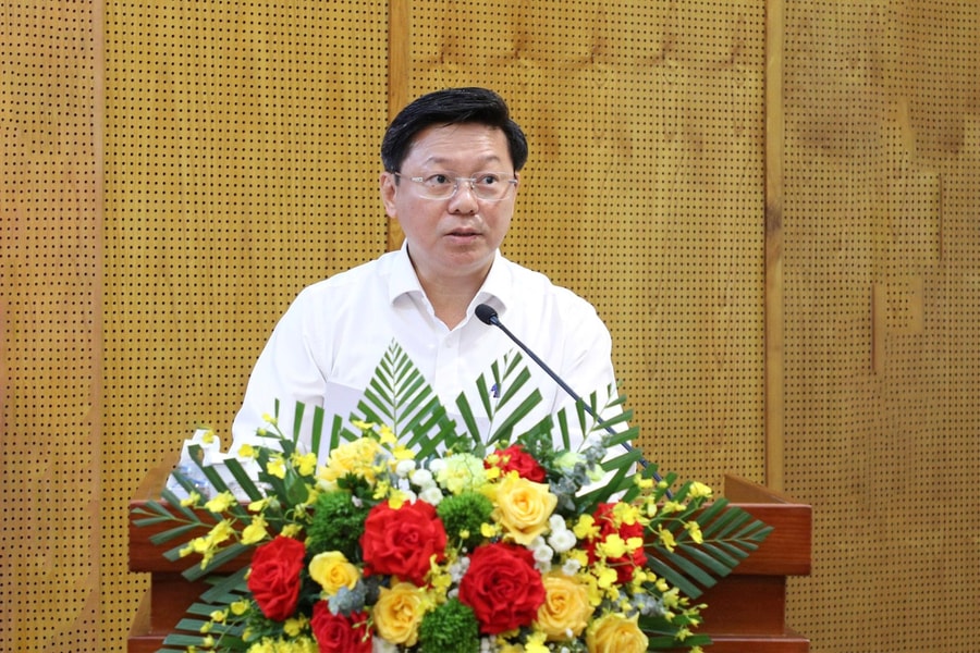 Mỗi sản phẩm báo chí, cuốn sách, tác phẩm nghệ thuật, công trình khoa học phải mang tinh thần Nghị quyết, hướng tới giá trị nhân văn, giàu tính Đảng và thiết thực phục vụ Nhân dân