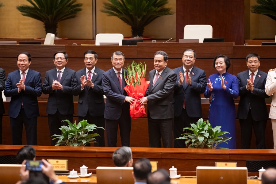 Quốc hội phê chuẩn bổ nhiệm Phó Thủ tướng, Bộ trưởng, thành viên Chính phủ