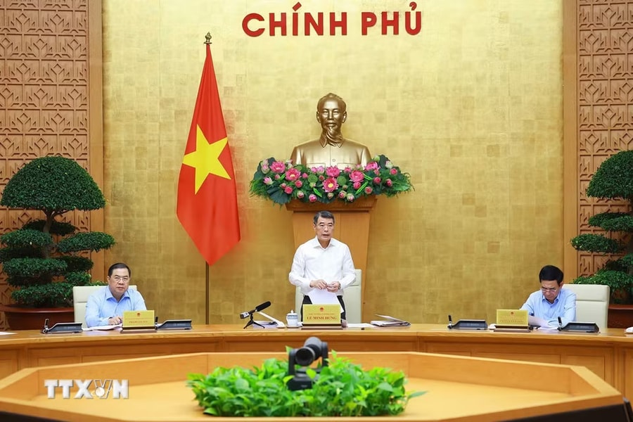 Thủ tướng Lê Minh Hưng chủ trì họp Thường trực Chính phủ và Thường trực Đảng ủy Chính phủ