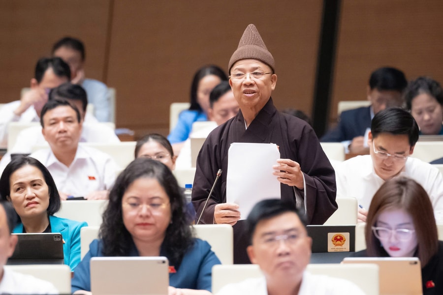 Hoàn thiện hành lang pháp lý, phát huy vai trò các tôn giáo trong phát triển đất nước