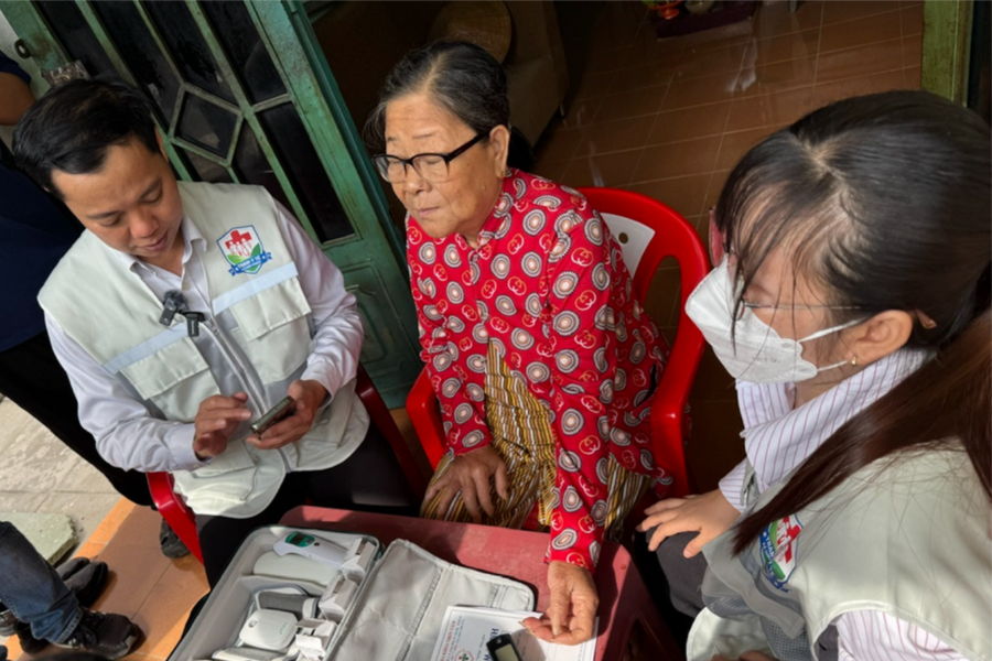 TP. Hồ Chí Minh: Chăm sóc sức khỏe Nhân dân theo mô hình “kiềng ba chân”