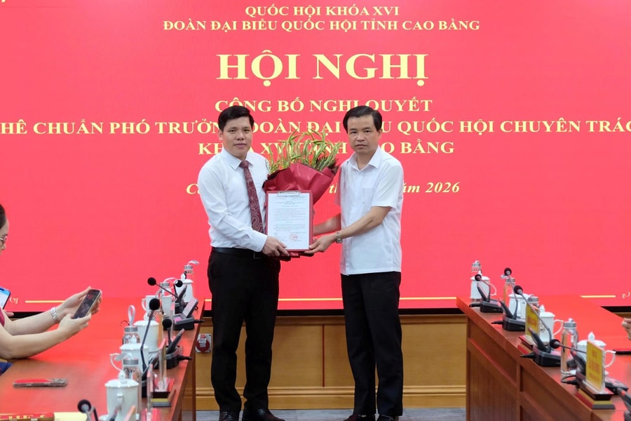 Ông Dương Mạc Kiên được phê chuẩn giữ chức Phó Trưởng Đoàn đại biểu Quốc hội chuyên trách tỉnh Cao Bằng