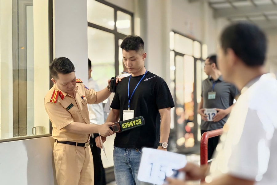 Cận cảnh quy trình giám sát, ngăn chặn gian lận trong sát hạch GPLX