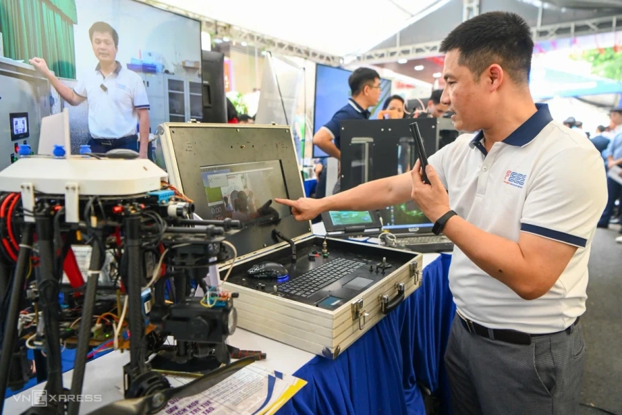 Đầu tư khoa học, công nghệ - đột phá từ chính sách đến thực thi