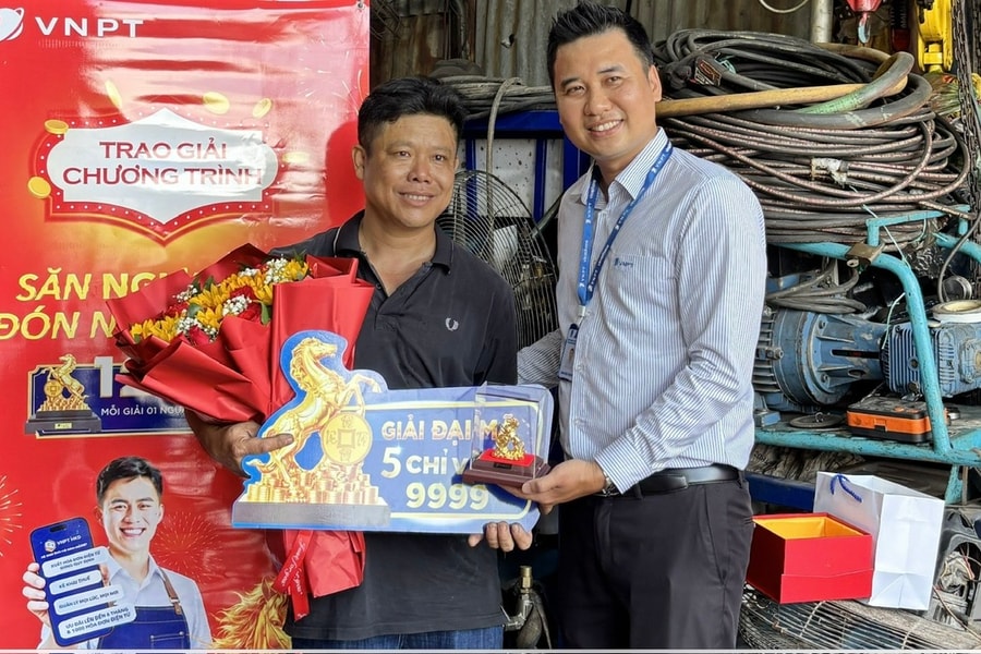 Livestream VNPT “gỡ khó” kê khai thuế: Hộ kinh doanh vừa được tư vấn, vừa có cơ hội trúng “Ngựa vàng”
