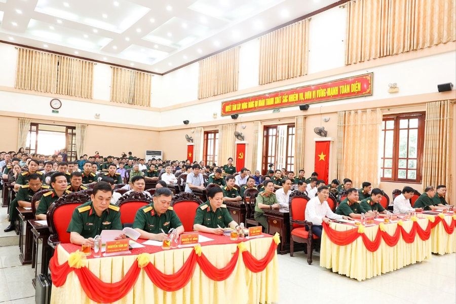 Nghệ An: Xuất quân hỗ trợ xóa nhà tạm, dột nát