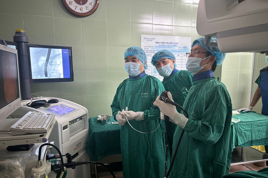 Bệnh viện C Đà Nẵng: Tăng cường trao đổi chuyên môn kỹ thuật nội soi mật tụy ngược dòng với Nhật Bản