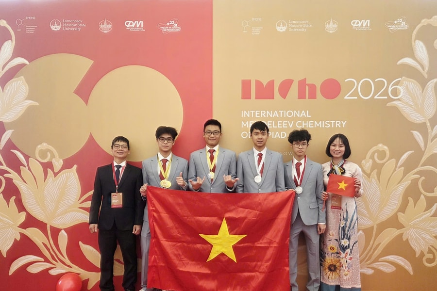 4/4 học sinh Việt Nam đoạt huy chương tại Olympic Hóa học Mendeleev 2026