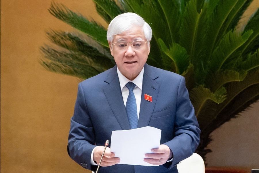 Quốc hội thông qua Nghị quyết về kế hoạch tài chính quốc gia và vay, trả nợ công 5 năm giai đoạn 2026 - 2030