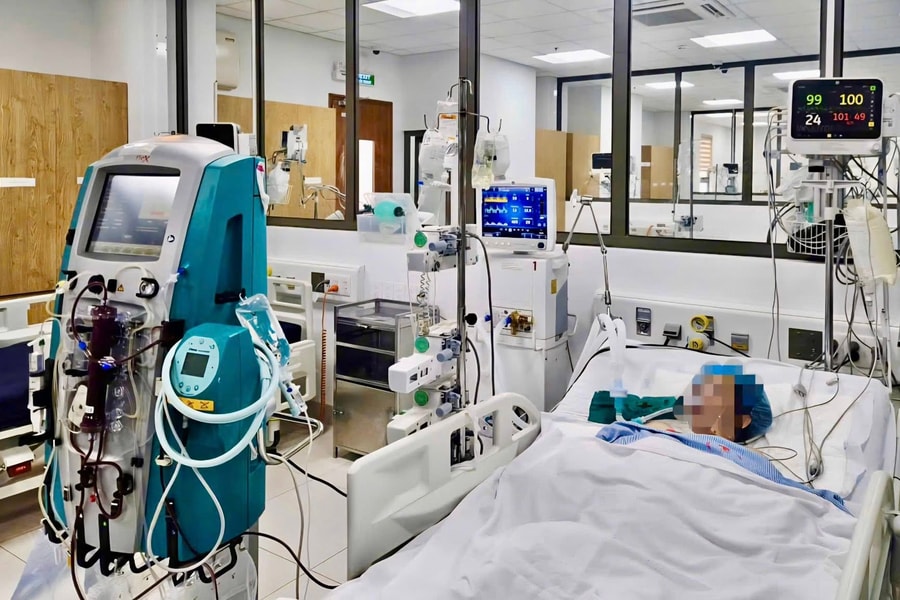 Nghỉ lễ, nhiều ca ngộ độc nặng, diễn biến nguy kịch