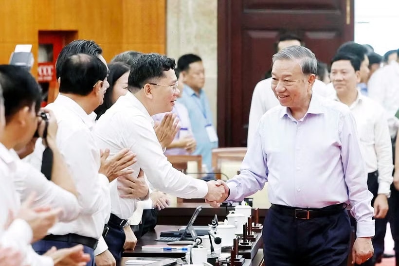 Tổng Bí thư, Chủ tịch nước Tô Lâm: Thành phố Hồ Chí Minh phải đi đầu, biến các nghị quyết chiến lược thành thực tiễn sống động
