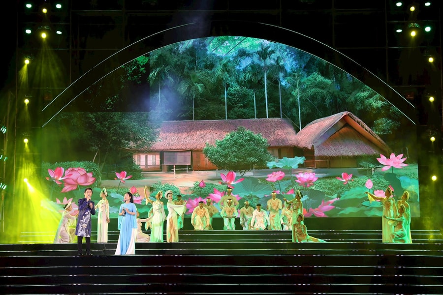 TP. Hồ Chí Minh tổ chức chuỗi hoạt động kỷ niệm 136 năm Ngày sinh nhật Bác