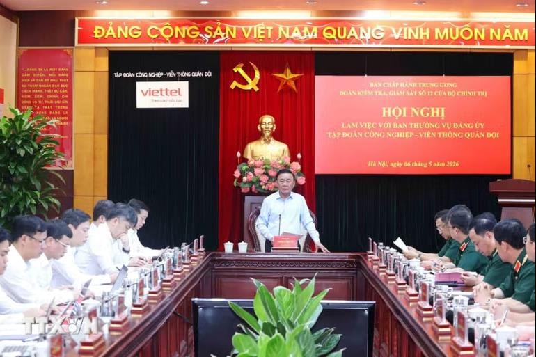 Đoàn kiểm tra, giám sát số 12 của Bộ Chính trị làm việc với Ban Thường vụ Đảng ủy Tập đoàn Viettel