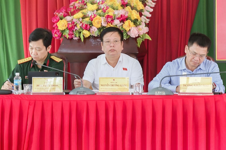 Lâm Đồng: Cử tri xã Quảng Tân phản ánh chậm cấp đất sản xuất, hạ tầng xuống cấp