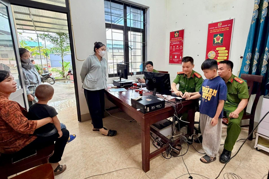 Nghệ An đẩy nhanh cấp định danh điện tử cho trẻ em