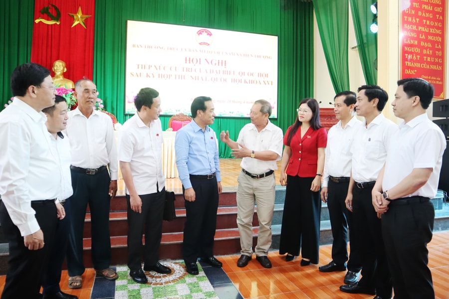 Luôn gần dân, sát dân, chuyển tải trọn vẹn tiếng nói của cử tri