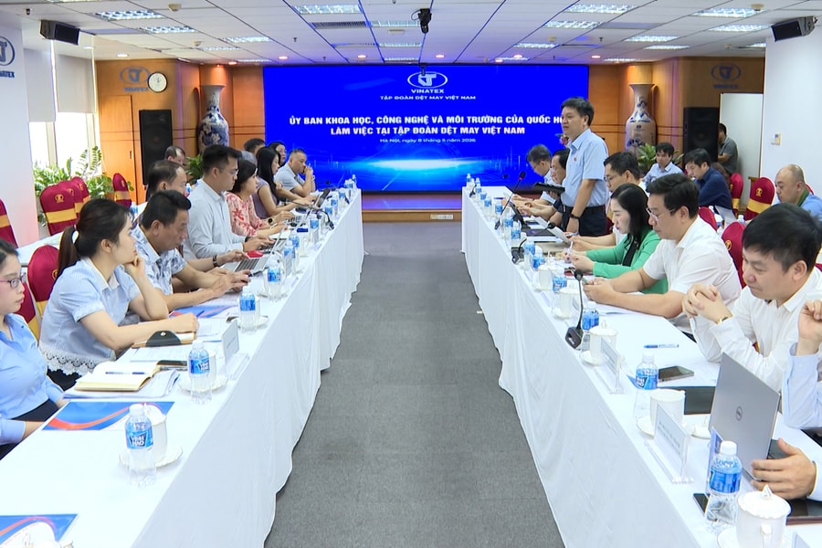 Khó khăn trong xác định thẩm quyền cấp giấy phép môi trường
