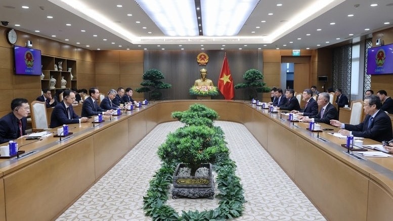 Thủ tướng Lê Minh Hưng tiếp Đại sứ Trung Quốc