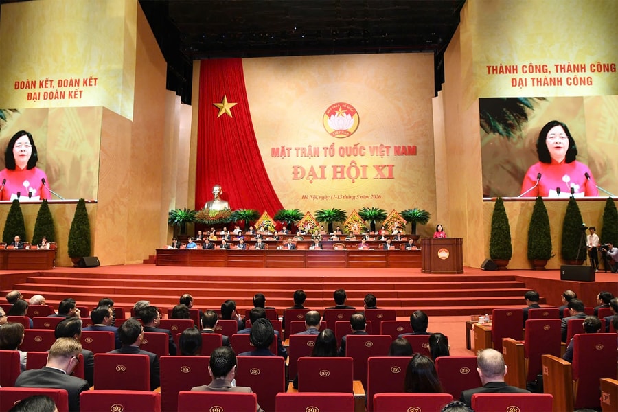 Xây dựng đội ngũ cán bộ Mặt trận, đoàn thể phải giữ "3 gần", "5 phải", "4 không"