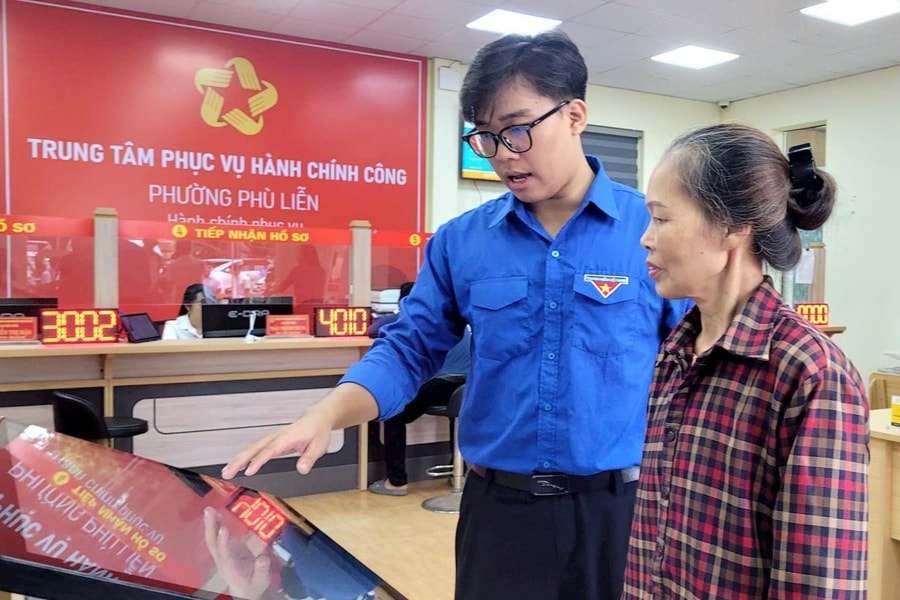 Khi sự hài lòng của người dân trở thành “thước đo” công vụ