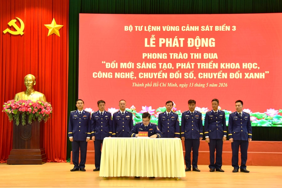 Bộ Tư lệnh Vùng Cảnh sát biển 3 phát động thi đua đẩy mạnh chuyển đổi số