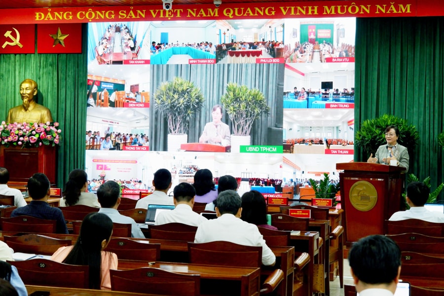 Thật sự lắng nghe, thấu hiểu, trách nhiệm