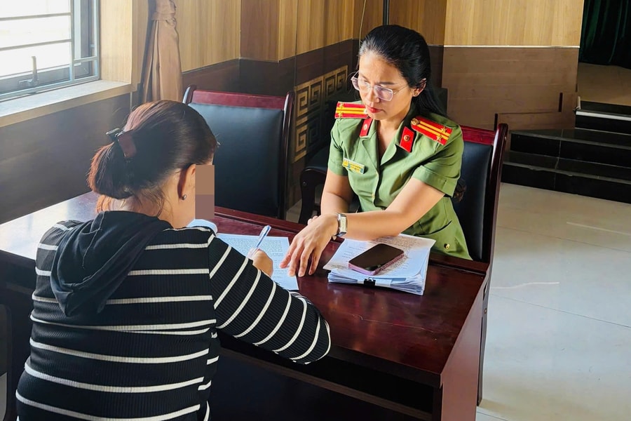 Bán tài khoản ngân hàng kiếm lời, 7 đối tượng bị xử phạt