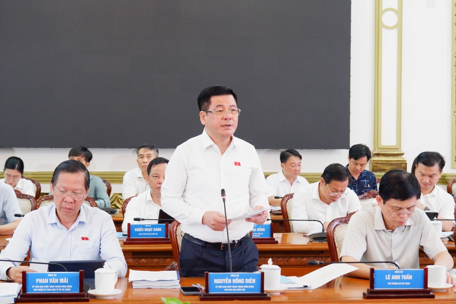 Động lực tăng trưởng 2 con số từ vùng kinh tế trọng điểm phía Nam