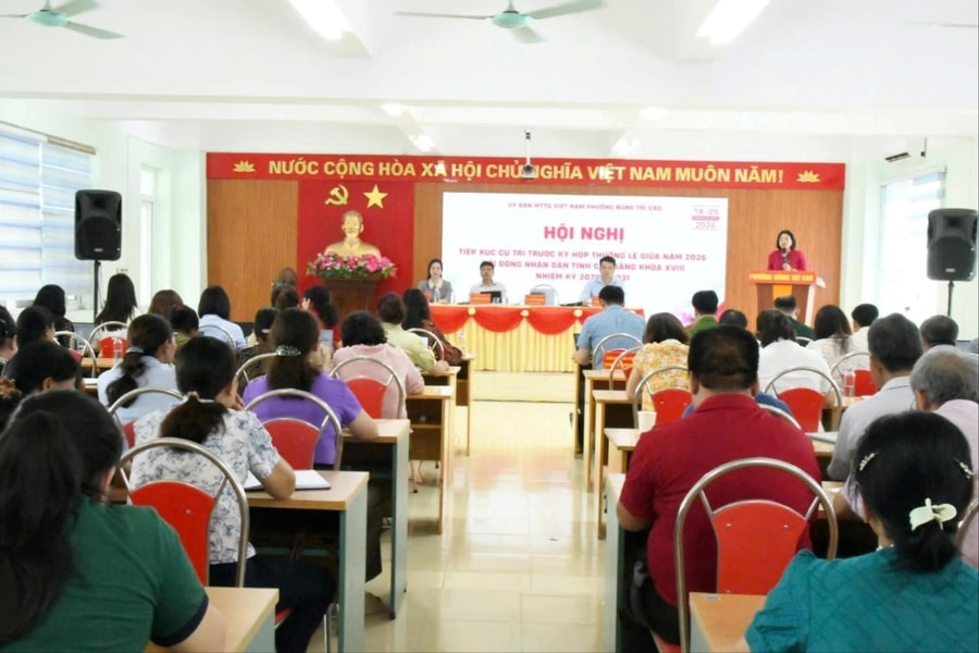 Tổ đại biểu số 2, HĐND tỉnh Cao Bằng tiếp xúc cử tri trước kỳ họp thường lệ giữa năm
