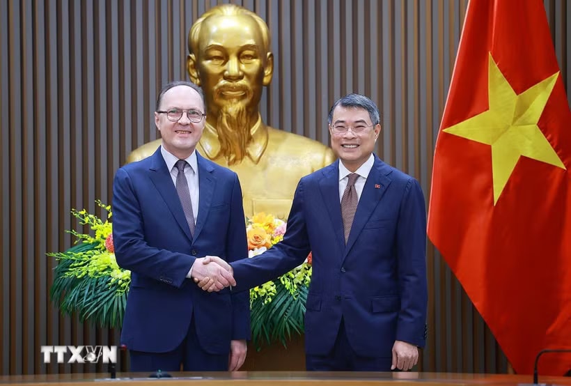 Thủ tướng Chính phủ Lê Minh Hưng tiếp Đại sứ Liên bang Nga tại Việt Nam