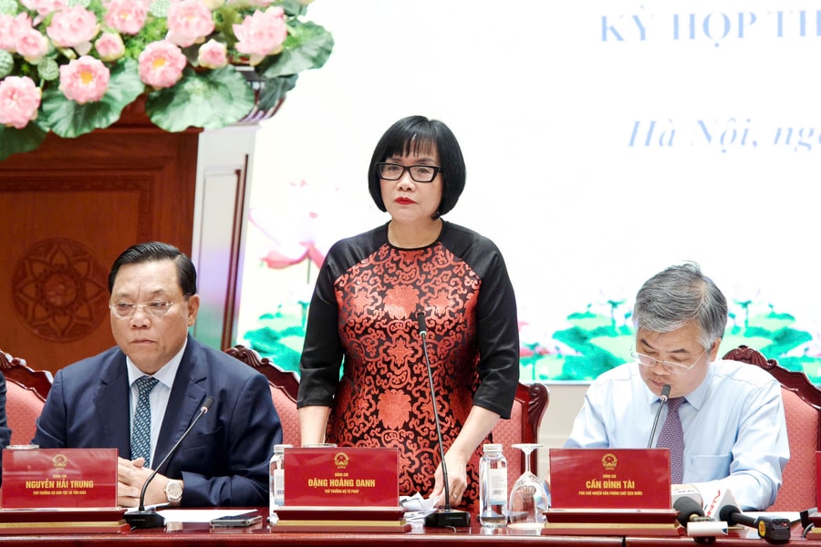 Thu hẹp phạm vi các giao dịch phải công chứng