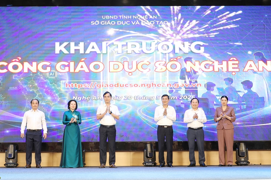 Khai trương Cổng giáo dục số Nghệ An