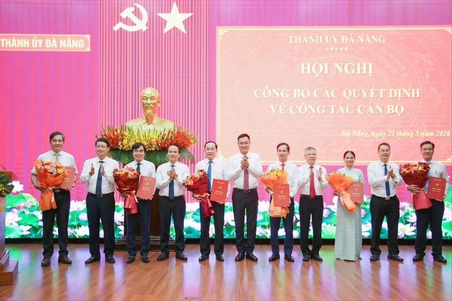 Đà Nẵng công bố các quyết định về công tác cán bộ