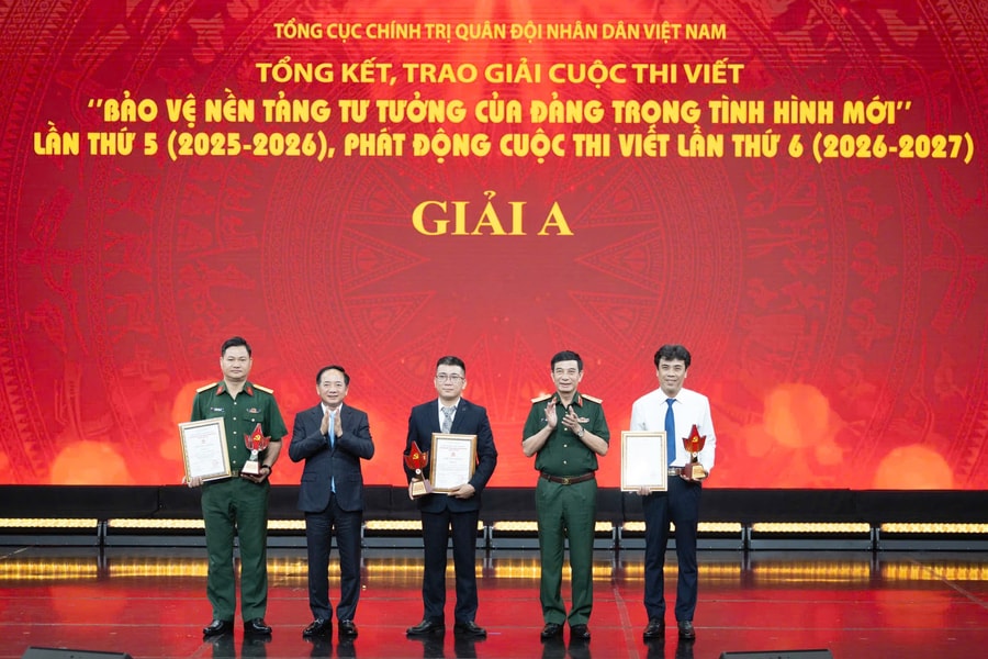 Chủ động xây dựng “sức đề kháng tinh thần” cho xã hội