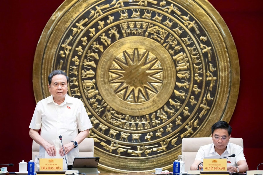 Chủ tịch Quốc hội Trần Thanh Mẫn làm việc với Thường trực Ủy ban Dân nguyện và Giám sát