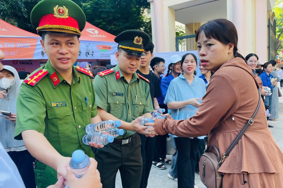 Bắc Ninh: Bảo đảm an ninh, trật tự và hỗ trợ các thí sinh dự kỳ thi tuyển sinh vào lớp 10 Trung học phổ thông năm 2026 - 2027
